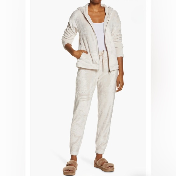 UGG Tops - NWT UGG Tasha Double-Face Super Soft Fleece Full Zip Hoodie Long Sleeve Sweater